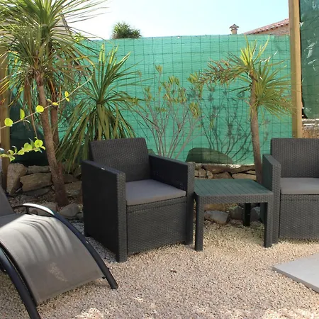 Independant, Entre Canal Du Midi, Et Pays Cathare Homestay